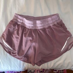 Lululemon hotty hot shorts size 4